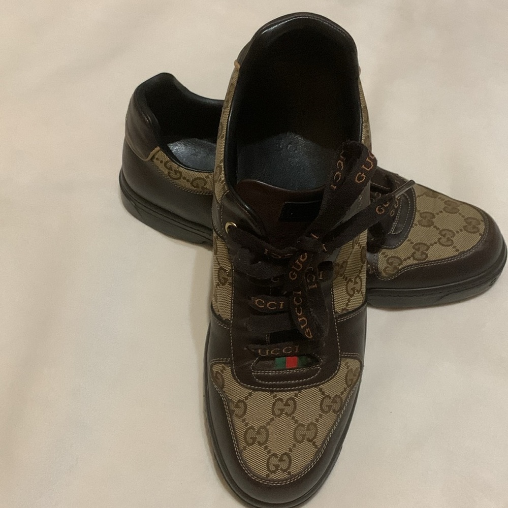 Gucci Men's Brown Monogram GG Signature Lace Low Sneakers - Picture 8 of 9